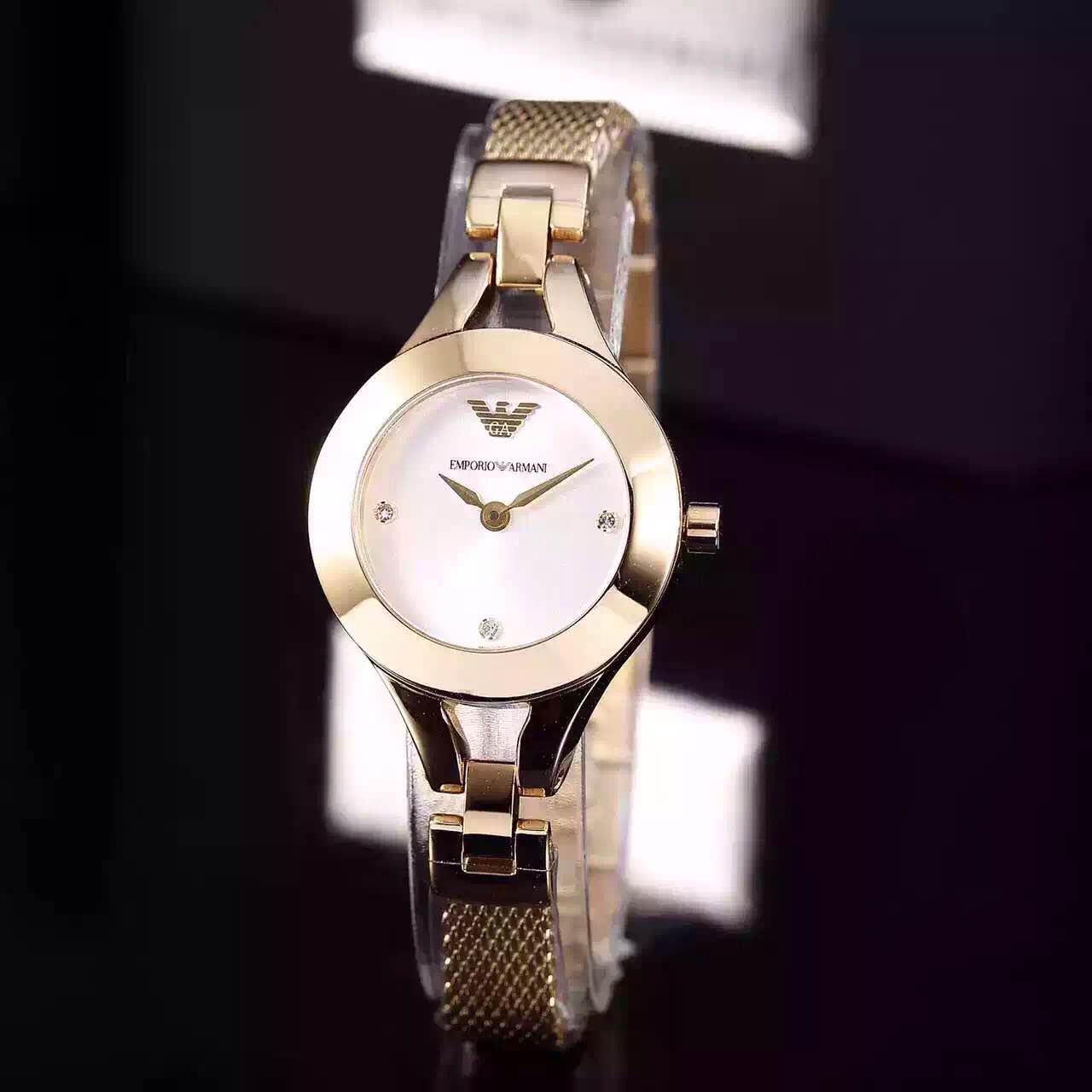 Đồng hồ Armani nữ quý phái AR7362